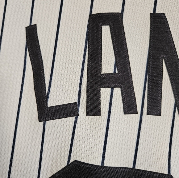 Nike White Pinstripe New York Yankees Men's Shirt/ Jersey LANGLEY 99 Size XL - Picture 8 of 9